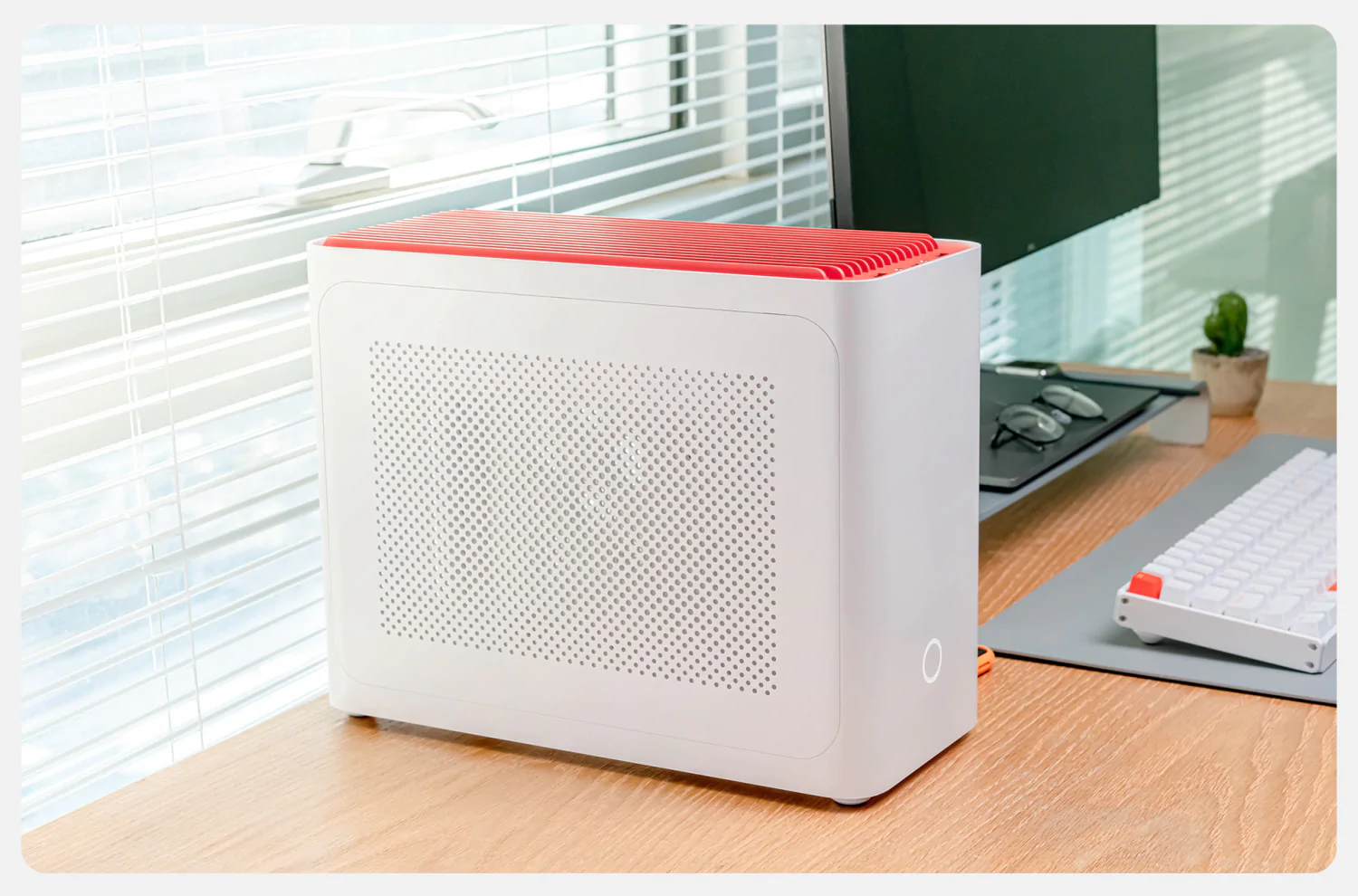 Vỏ Case IQUNIX ZX1 WaterCooling Aluminum Nguyễn Vũ